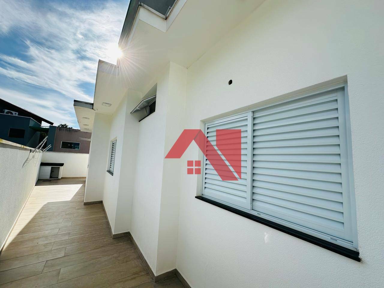Casa de Condomínio à venda e aluguel com 3 quartos, 195m² - Foto 29