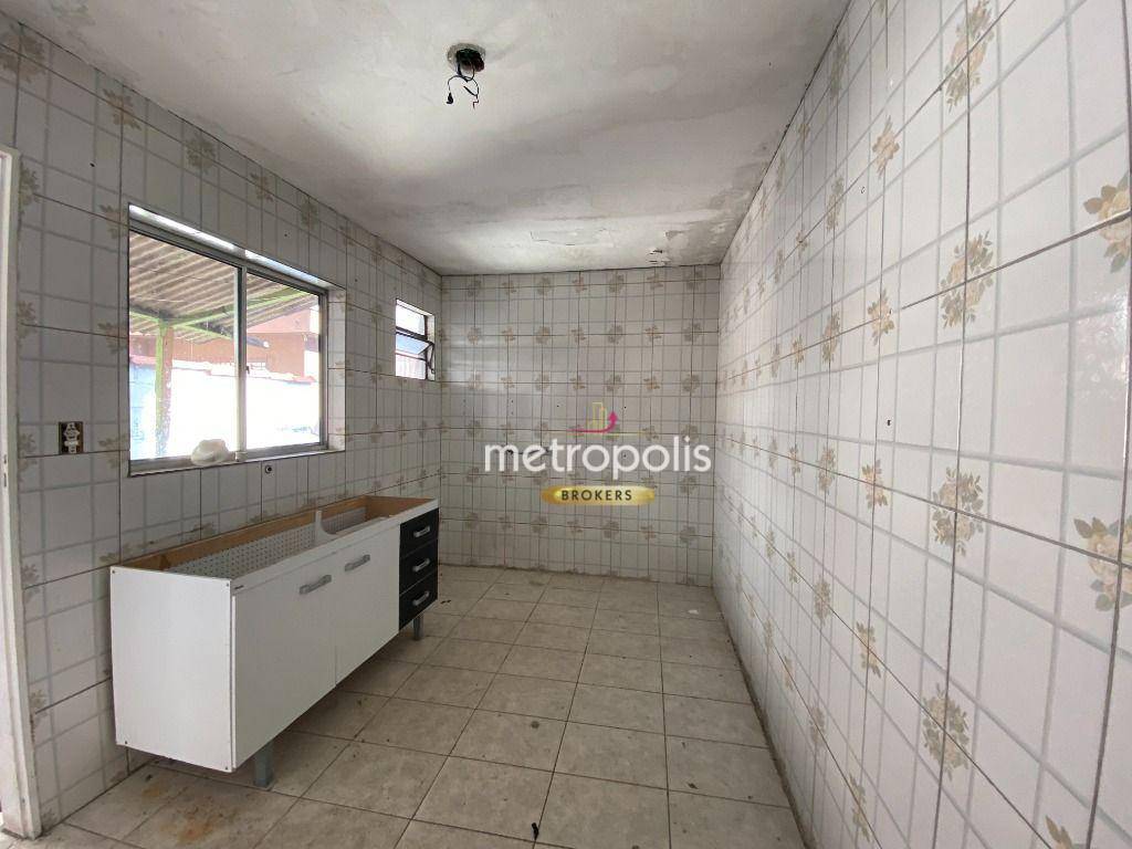 Casa à venda com 3 quartos, 250m² - Foto 16