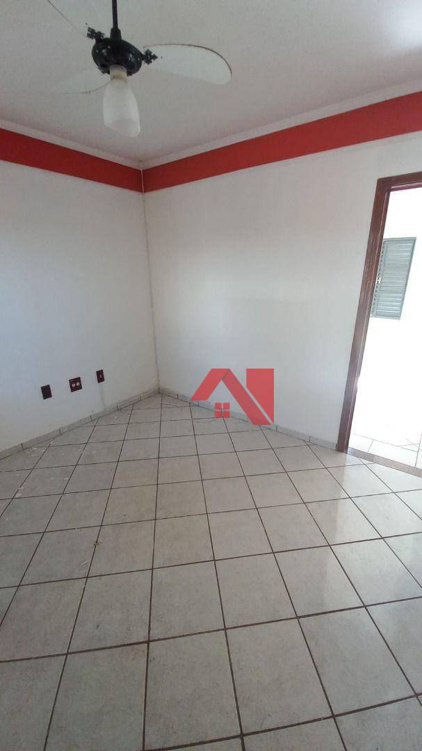 Casa à venda com 2 quartos, 121m² - Foto 10