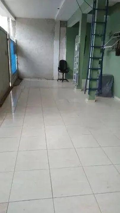 Sobrado à venda com 2 quartos, 140m² - Foto 2