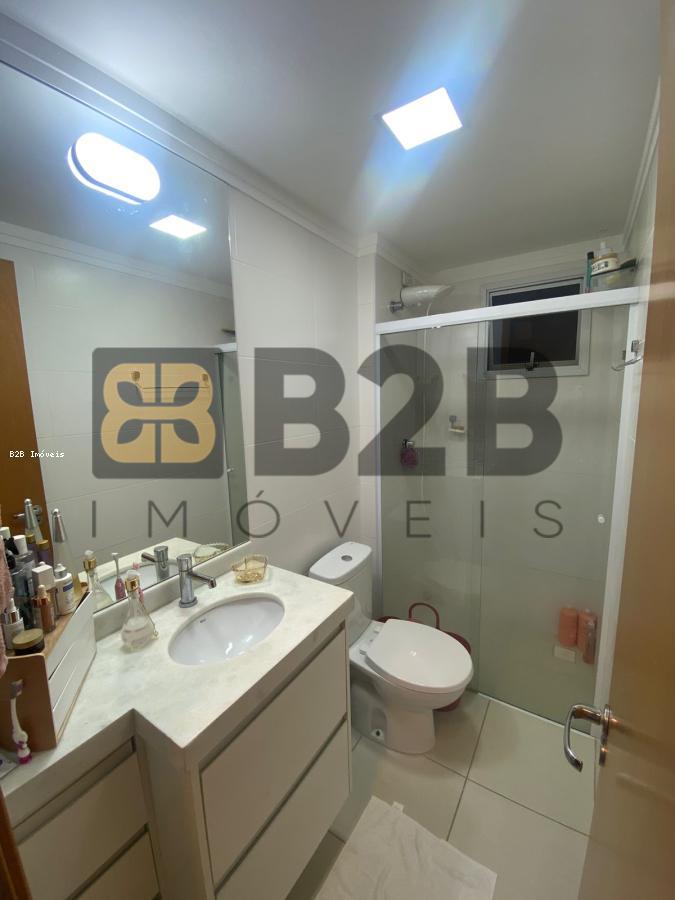 Apartamento à venda com 3 quartos, 94m² - Foto 18