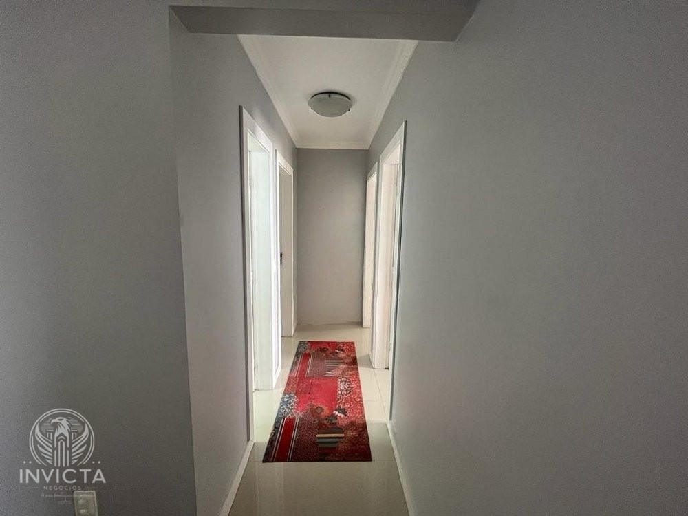 Apartamento à venda com 4 quartos, 147m² - Foto 11