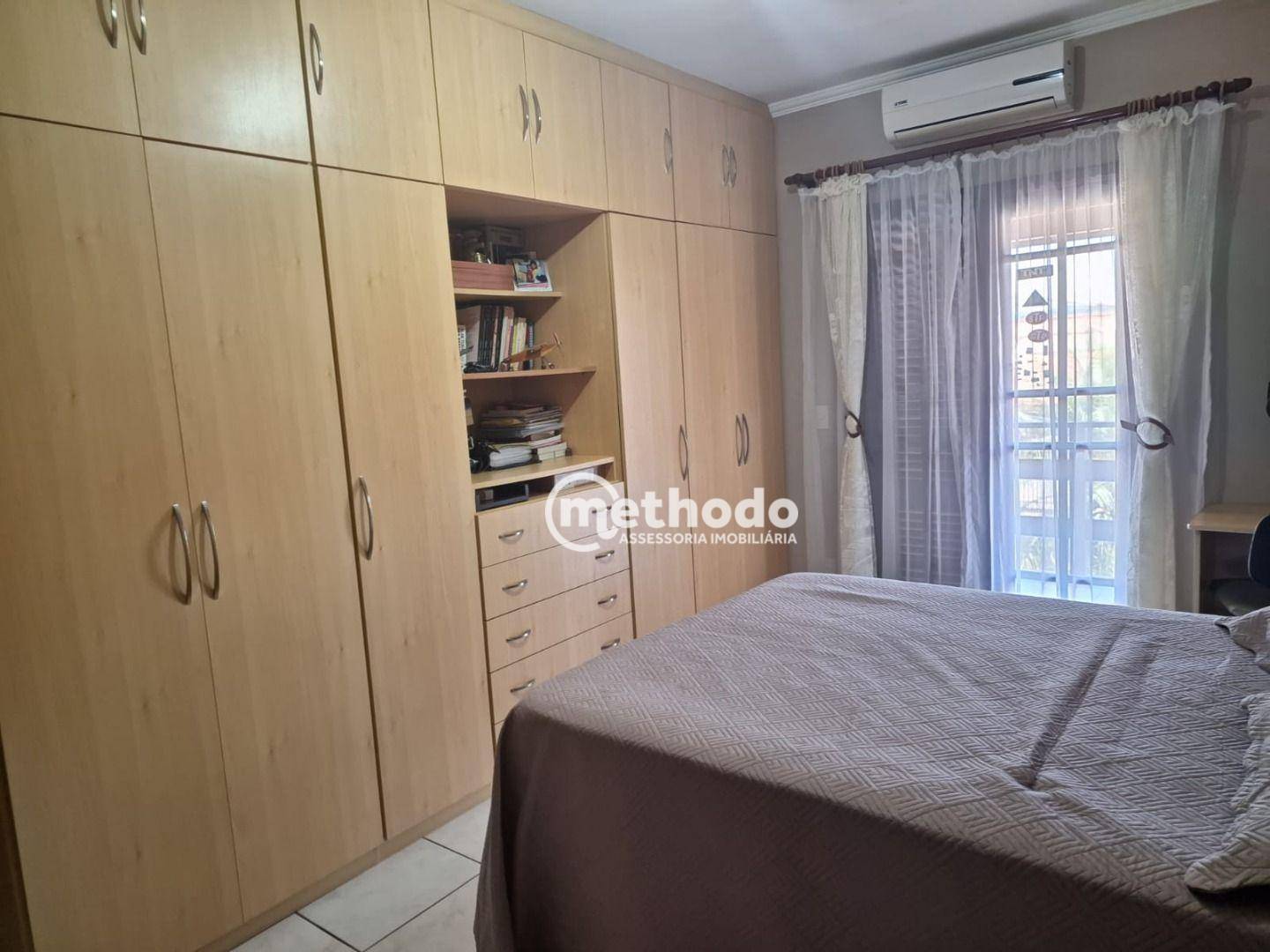 Casa à venda com 4 quartos, 330m² - Foto 92