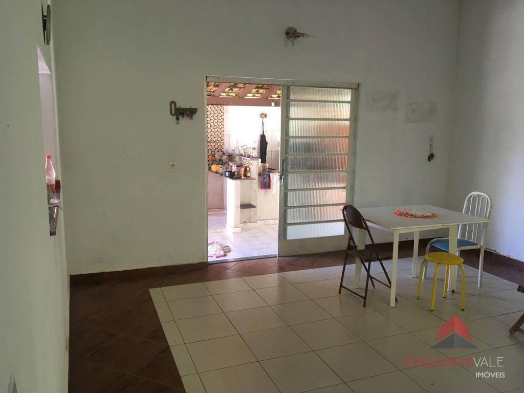 Casa à venda com 3 quartos, 85m² - Foto 12