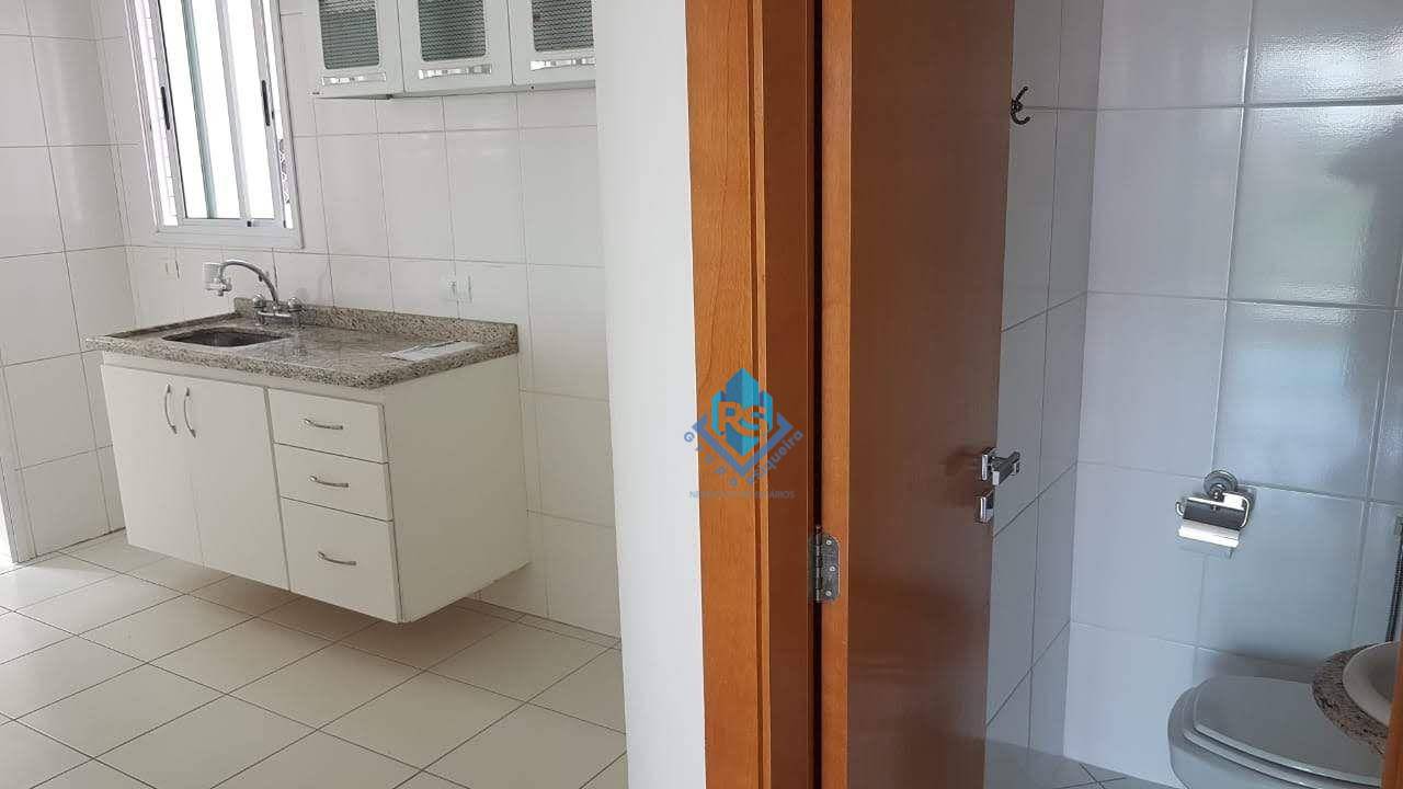 Apartamento à venda com 2 quartos, 70m² - Foto 6