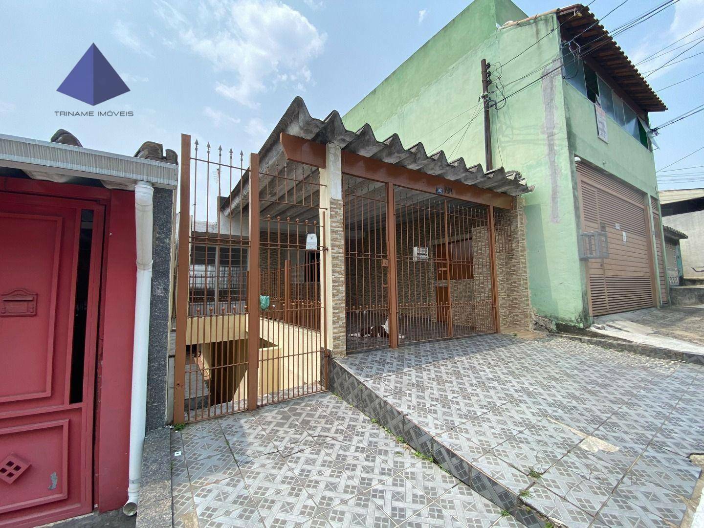 Casa à venda com 6 quartos, 250M2 - Foto 1