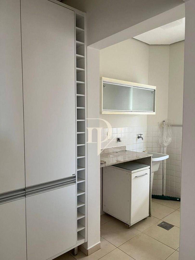 Sobrado para alugar com 4 quartos, 320m² - Foto 33