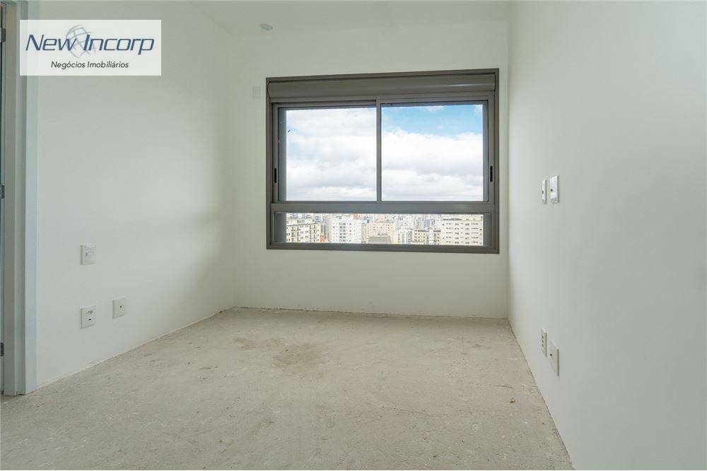 Apartamento à venda com 3 quartos, 158m² - Foto 10