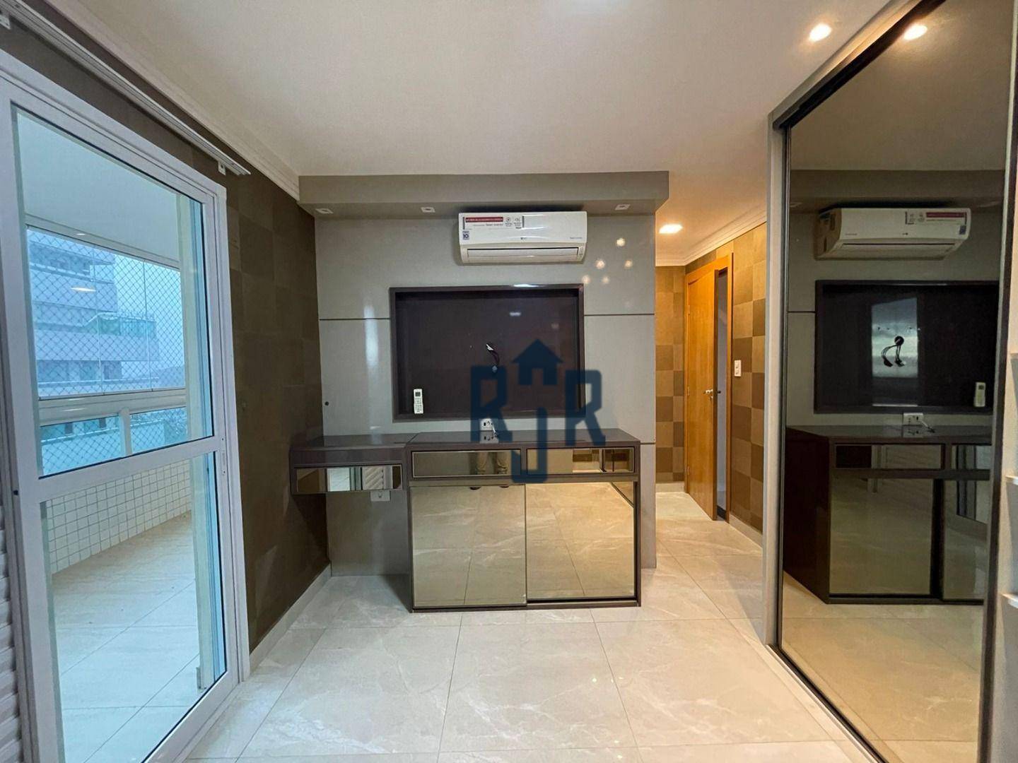 Apartamento à venda com 3 quartos, 130m² - Foto 19