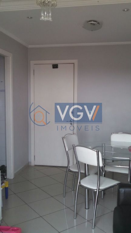 Apartamento à venda com 2 quartos, 55m² - Foto 1