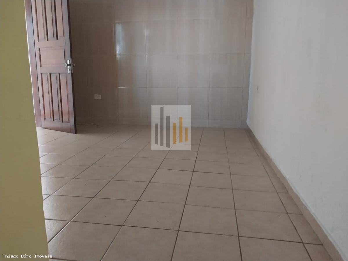 Casa para alugar com 1 quarto, 30m² - Foto 30