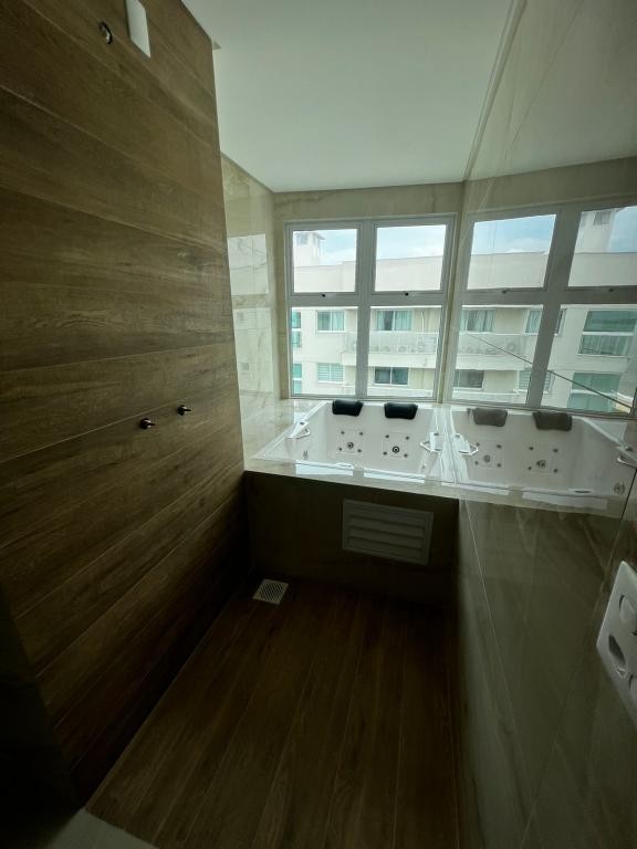 Apartamento à venda com 5 quartos, 310m² - Foto 15