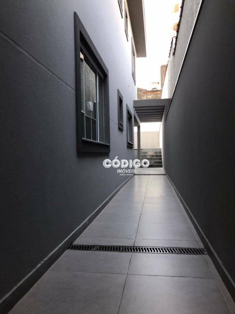 Sobrado à venda com 3 quartos, 157m² - Foto 4