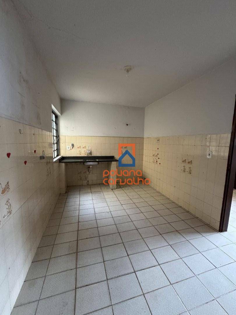 Casa para alugar com 3 quartos, 100m² - Foto 6