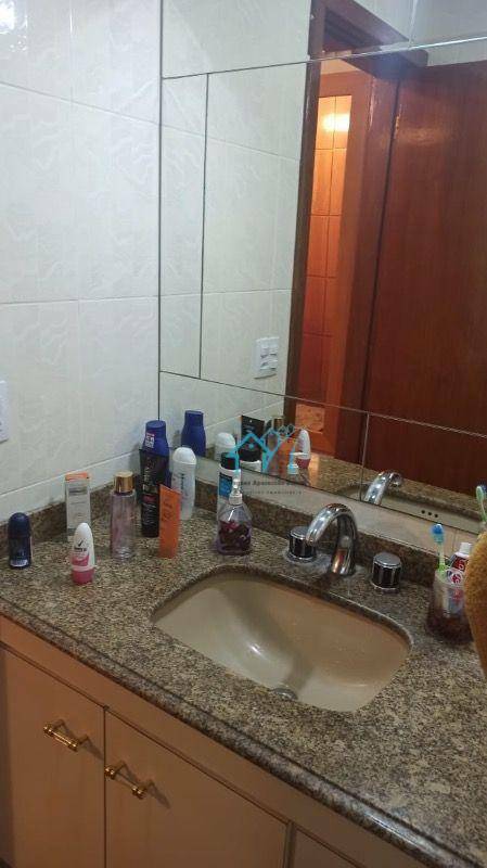 Apartamento à venda com 3 quartos, 148m² - Foto 15