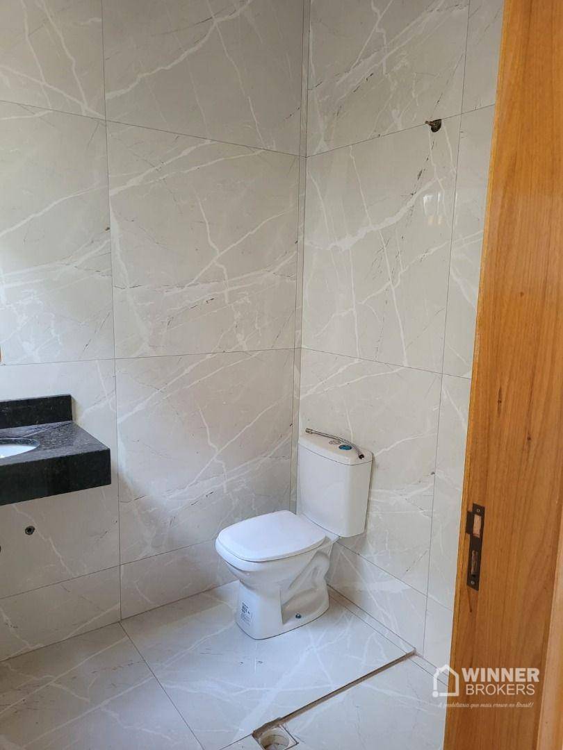 Casa à venda com 3 quartos, 90m² - Foto 14