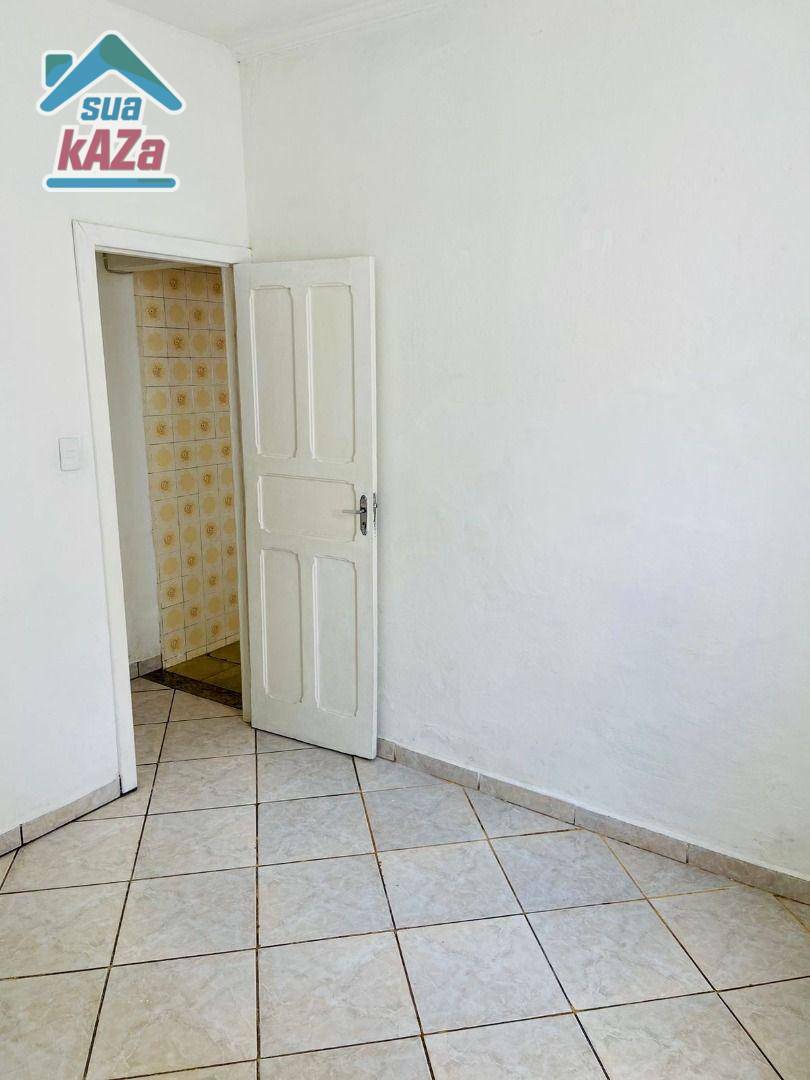 Casa à venda com 4 quartos, 203m² - Foto 13