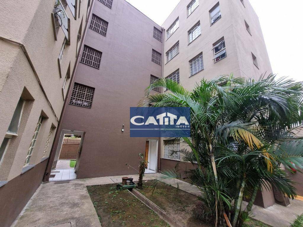 Apartamento para alugar com 2 quartos, 45m² - Foto 4