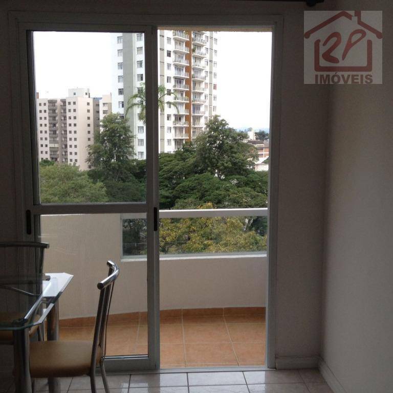 Apartamento para alugar com 1 quarto, 50m² - Foto 2