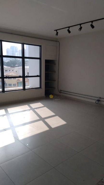 Prédio Inteiro para alugar, 748m² - Foto 40