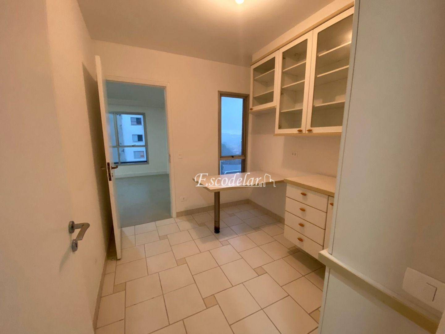 Apartamento à venda e aluguel com 3 quartos, 195m² - Foto 18