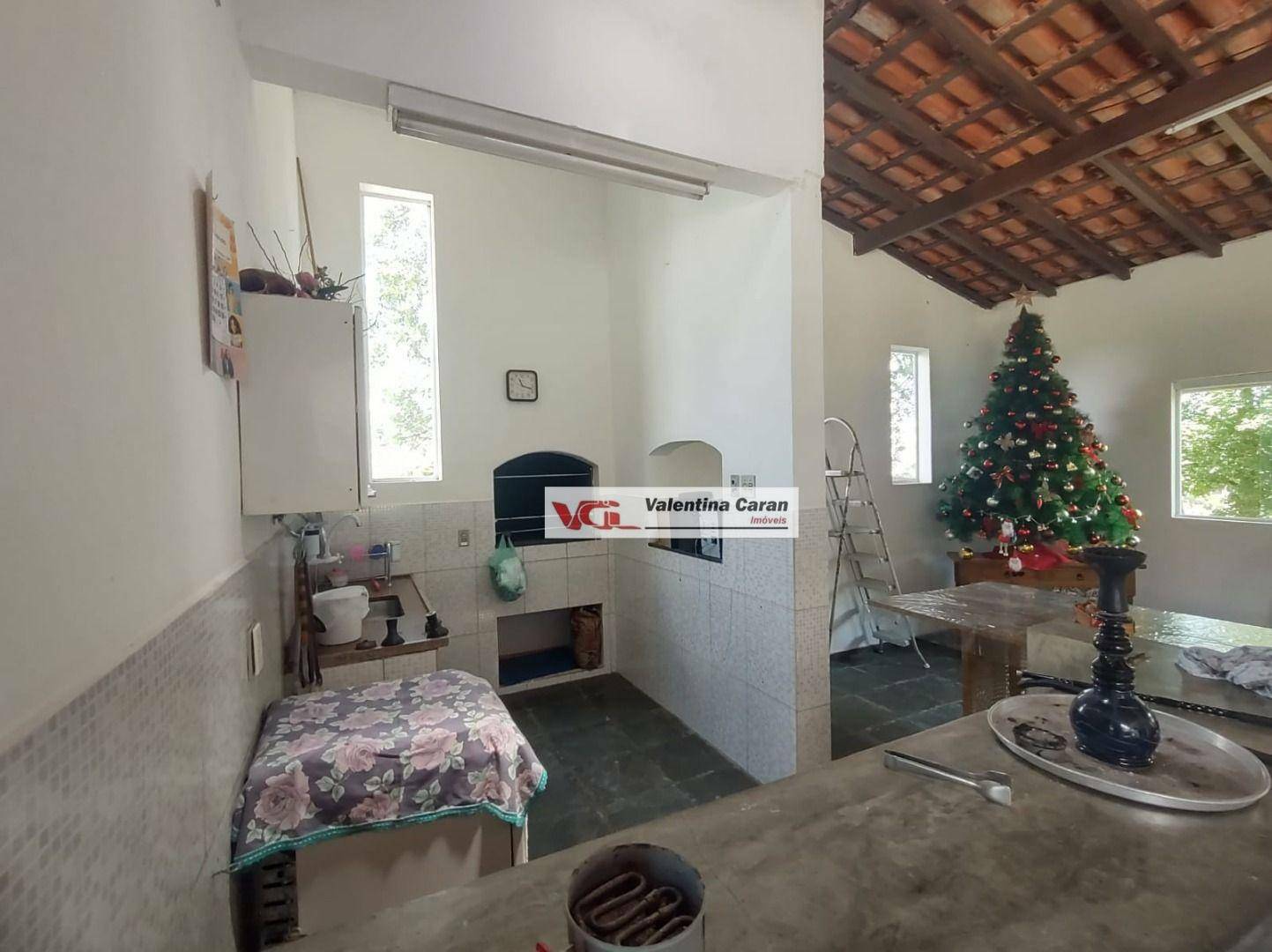 Chácara à venda com 3 quartos, 261m² - Foto 14