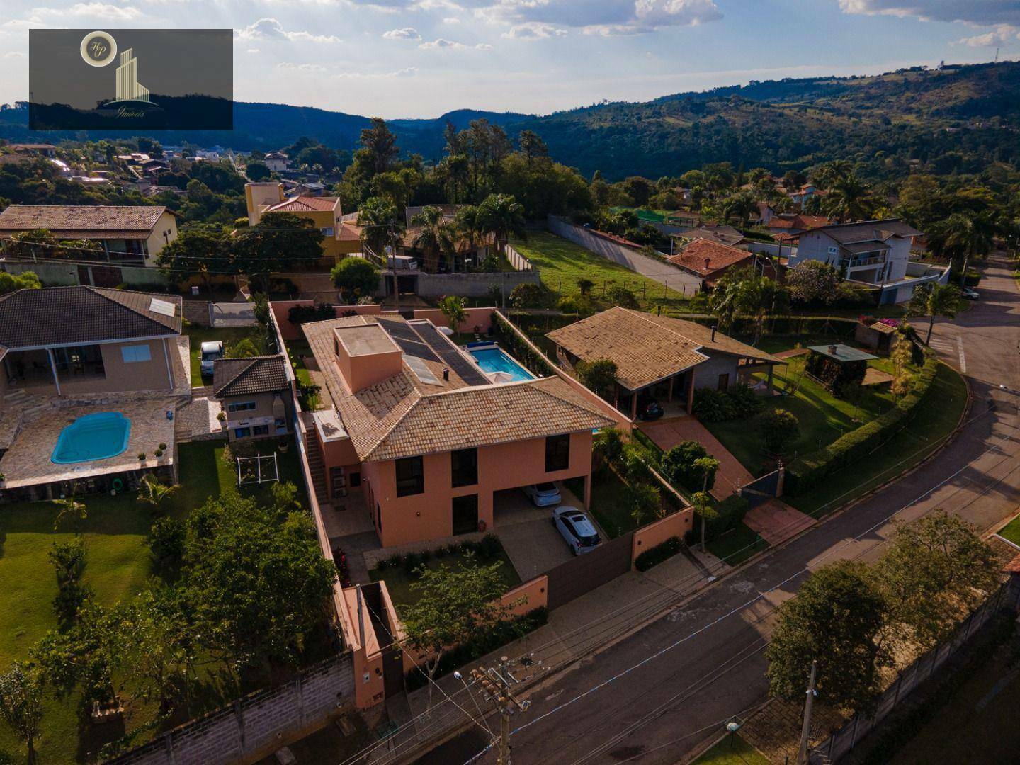 Casa à venda com 4 quartos, 490m² - Foto 4