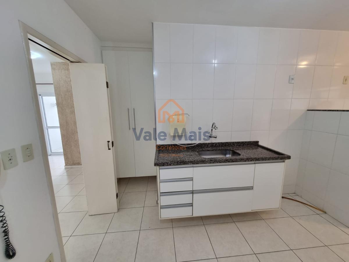 Apartamento à venda com 2 quartos, 81m² - Foto 27