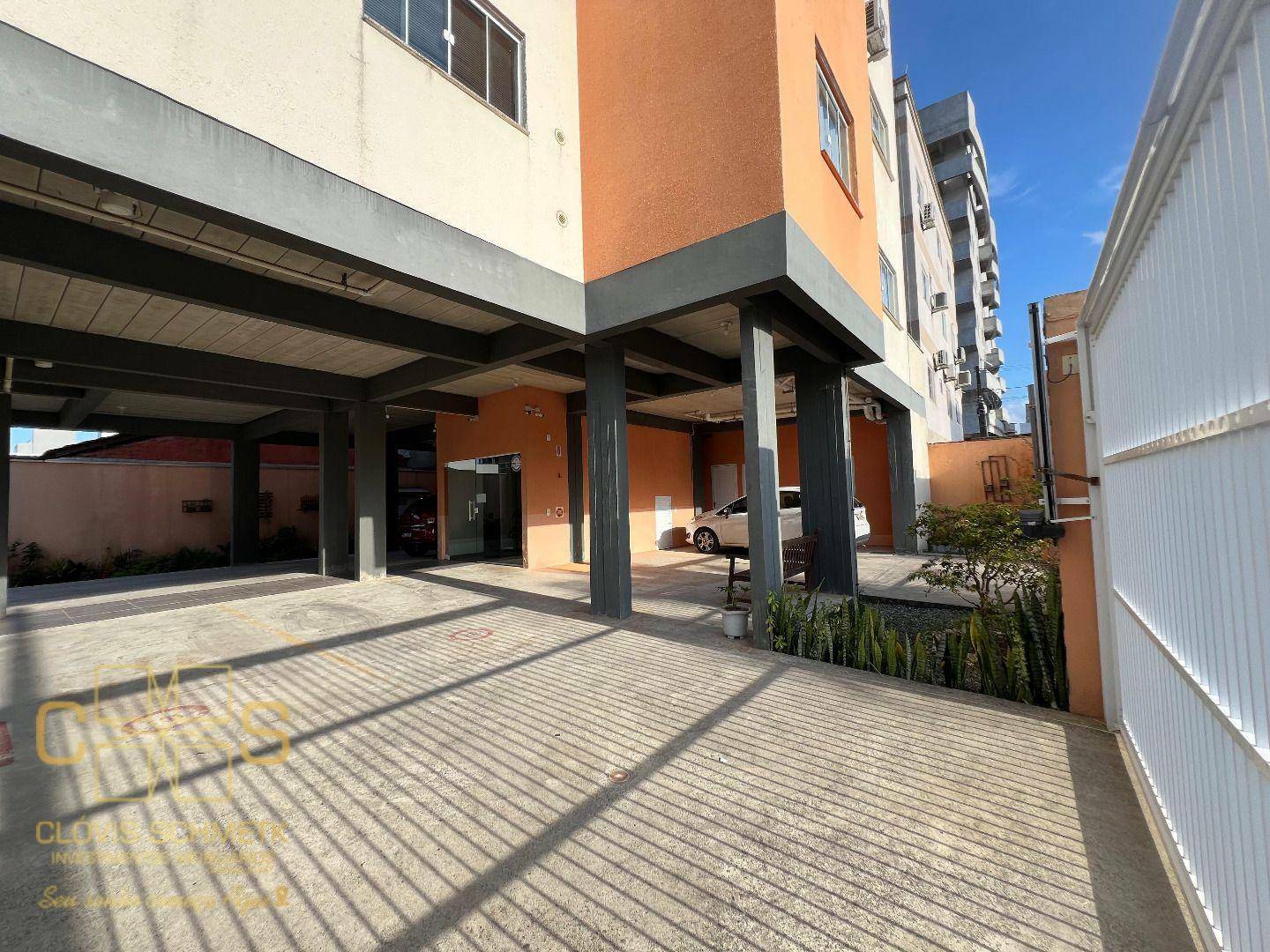 Apartamento à venda com 2 quartos, 85m² - Foto 18