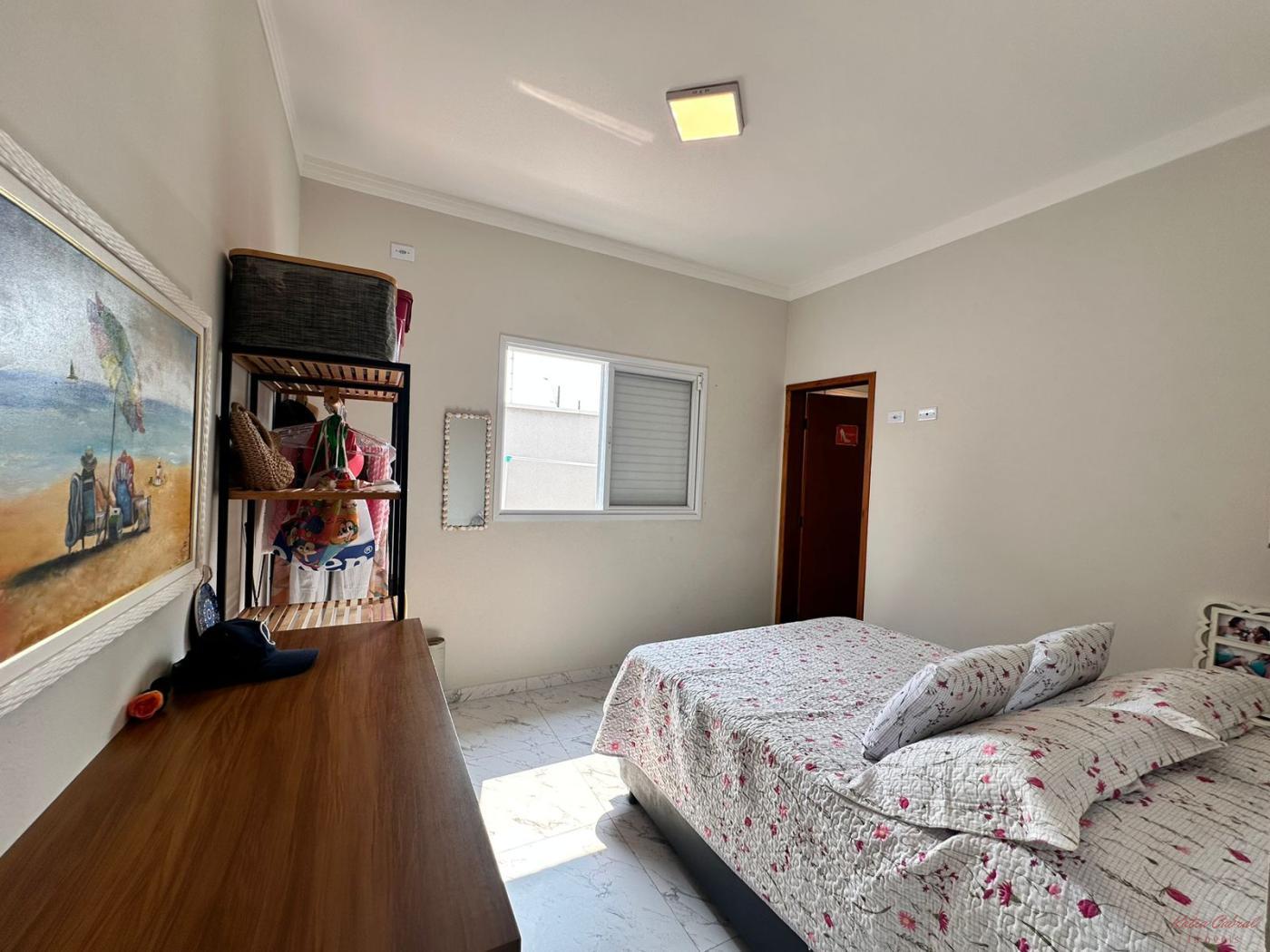 Casa à venda com 2 quartos, 80m² - Foto 14