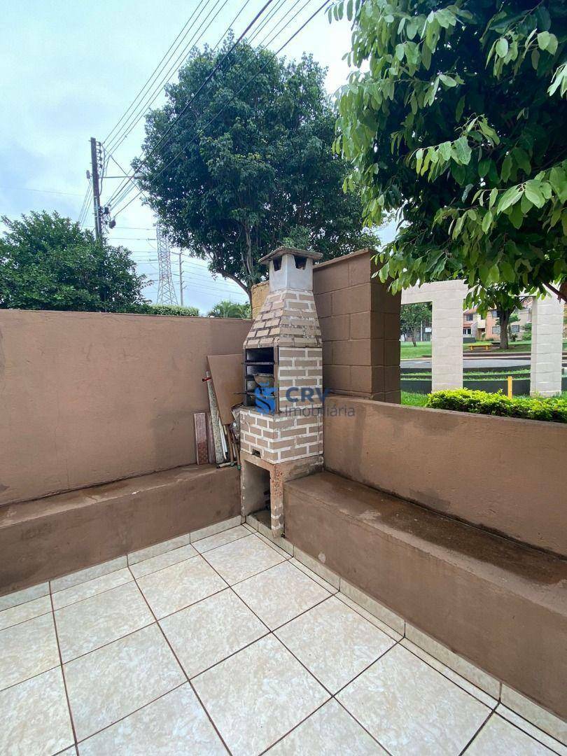 Sobrado à venda com 3 quartos, 60m² - Foto 2