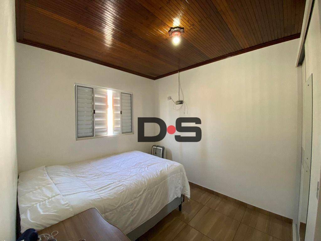 Casa à venda com 2 quartos, 100m² - Foto 5