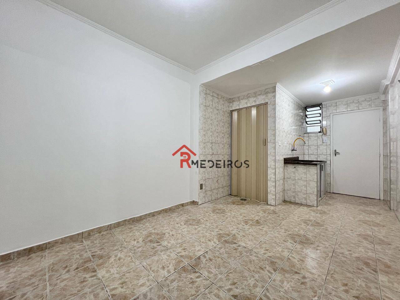 Apartamento à venda com 1 quarto, 38m² - Foto 3