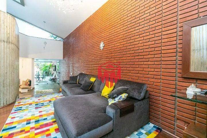 Sobrado à venda com 4 quartos, 388m² - Foto 14