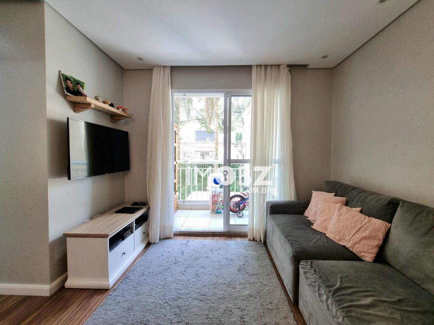 Apartamento à venda com 3 quartos, 67m² - Foto 1