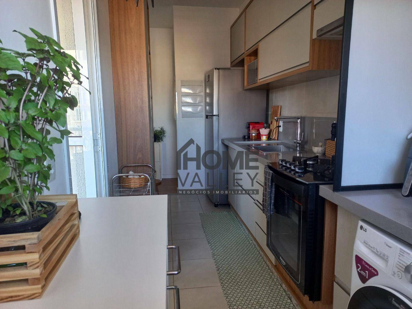 Apartamento à venda com 3 quartos, 76m² - Foto 32