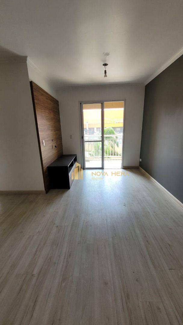 Apartamento à venda com 2 quartos, 68m² - Foto 8