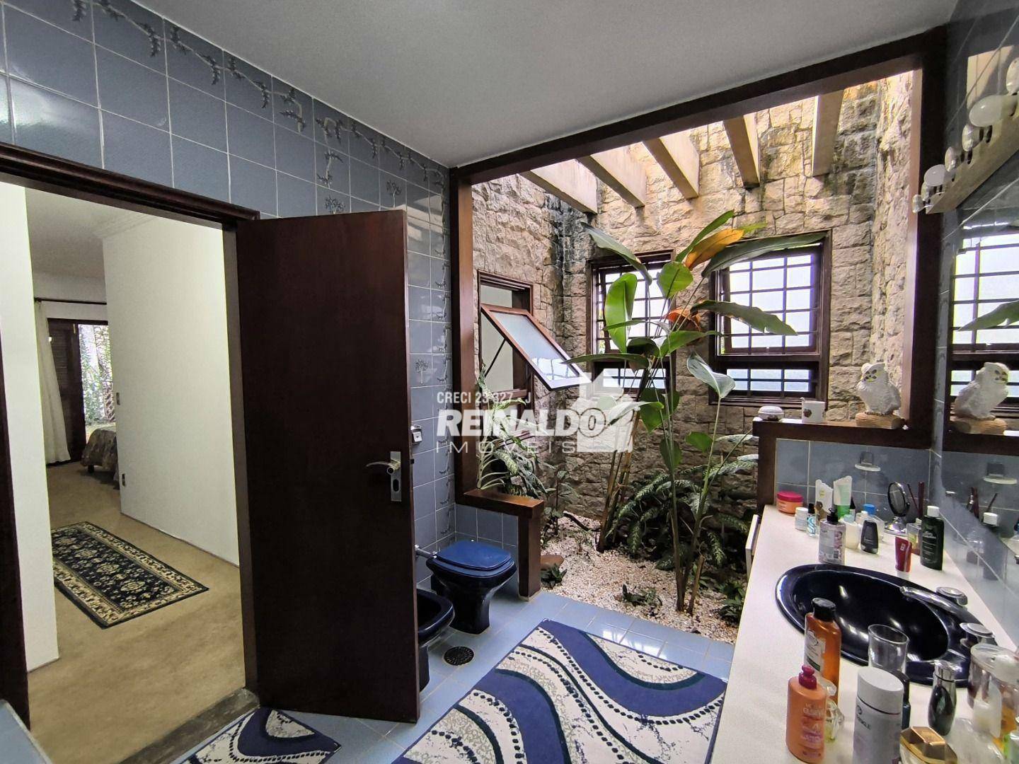 Casa de Condomínio à venda com 3 quartos, 440m² - Foto 29