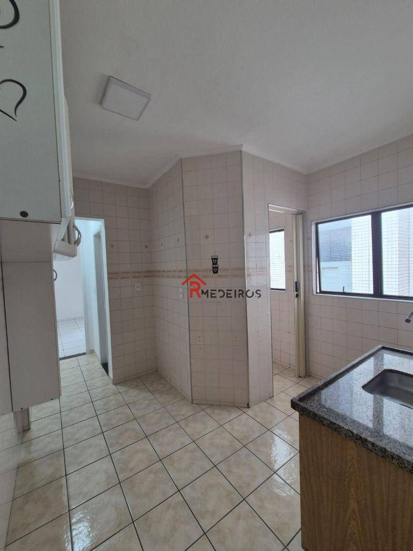 Apartamento à venda com 1 quarto, 45m² - Foto 9