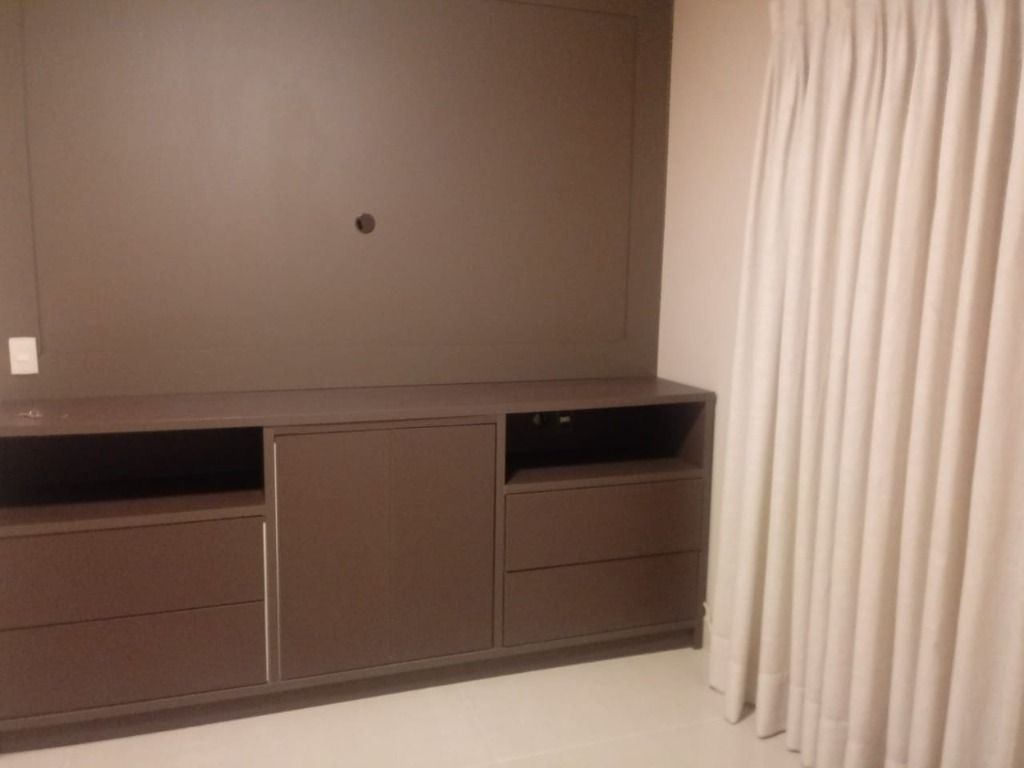 Apartamento para alugar com 3 quartos, 157m² - Foto 14