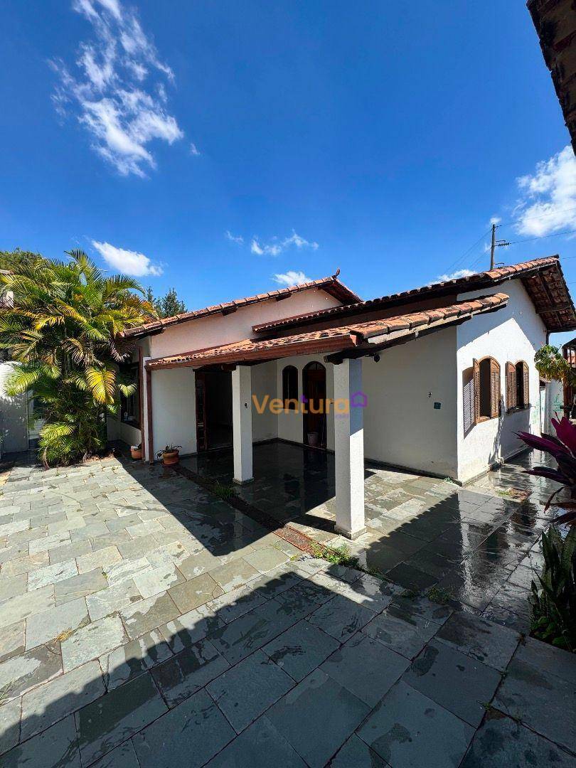 Casa, 4 quartos, 136 m² - Foto 4