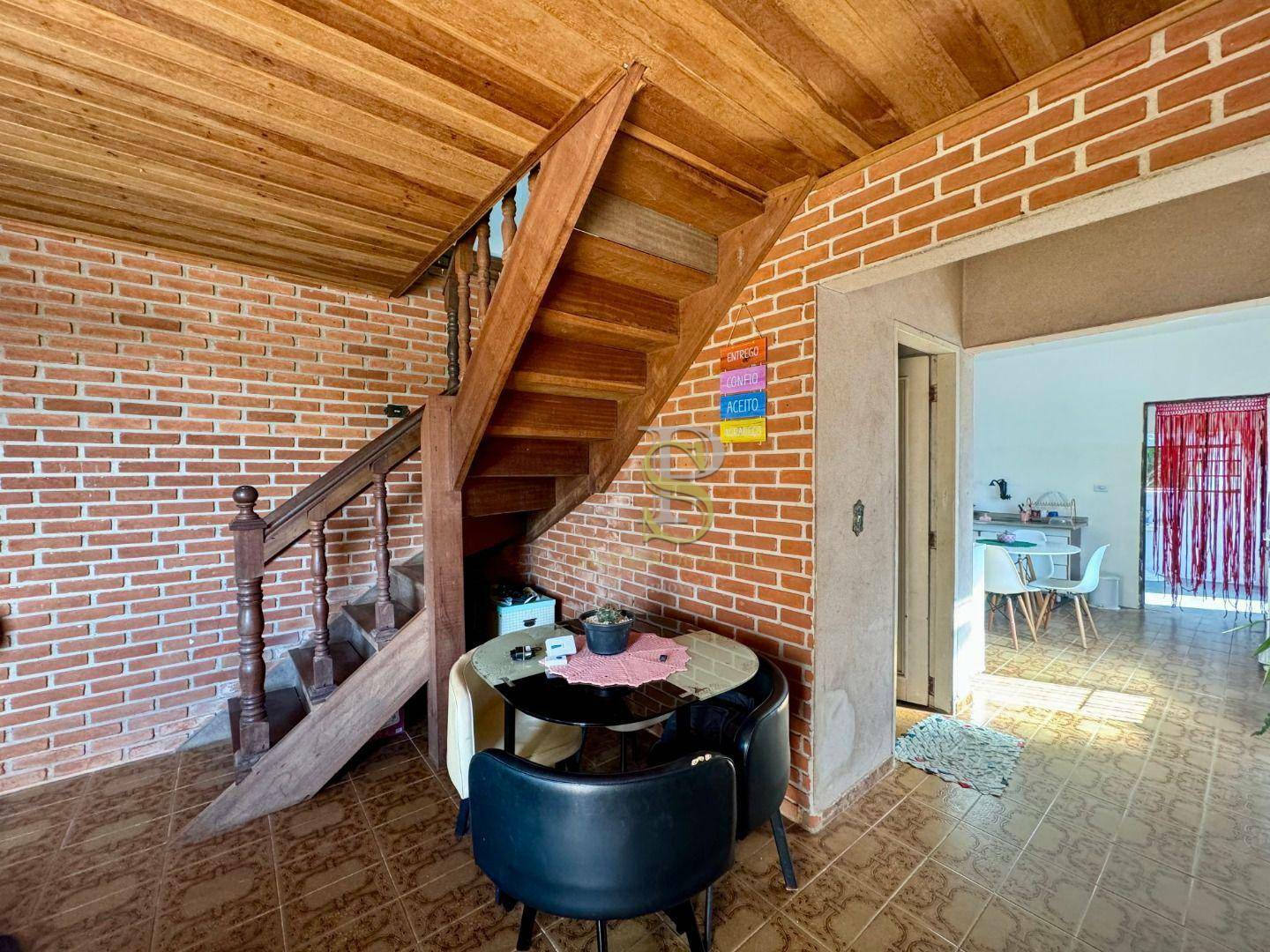 Casa à venda com 2 quartos, 110m² - Foto 10