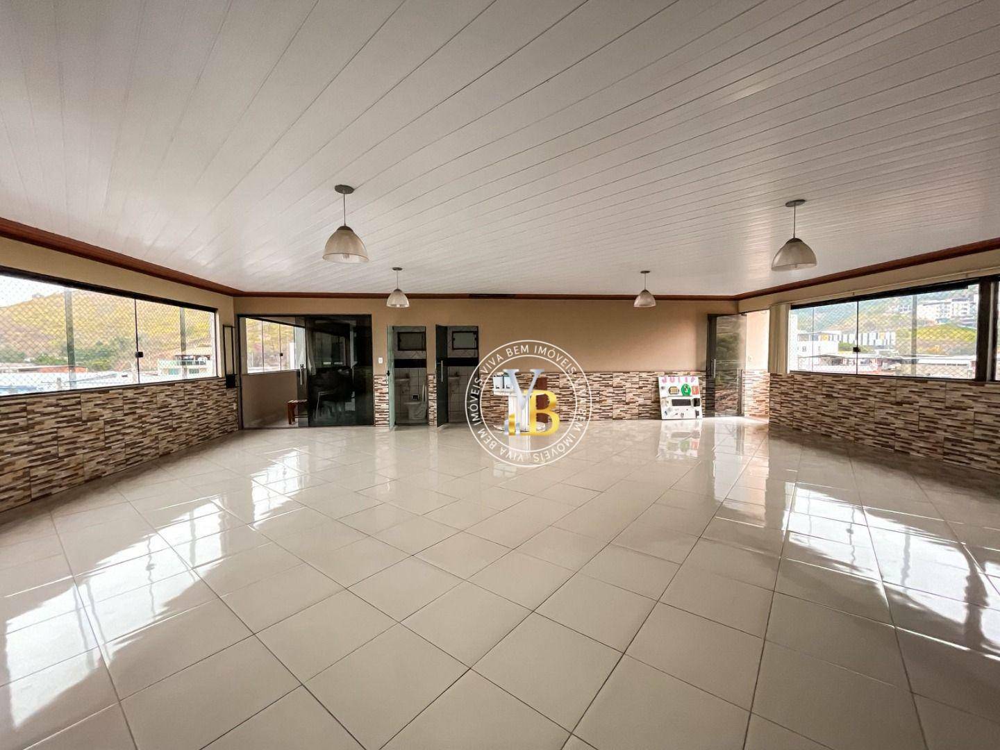 Casa para alugar com 4 quartos, 240m² - Foto 27