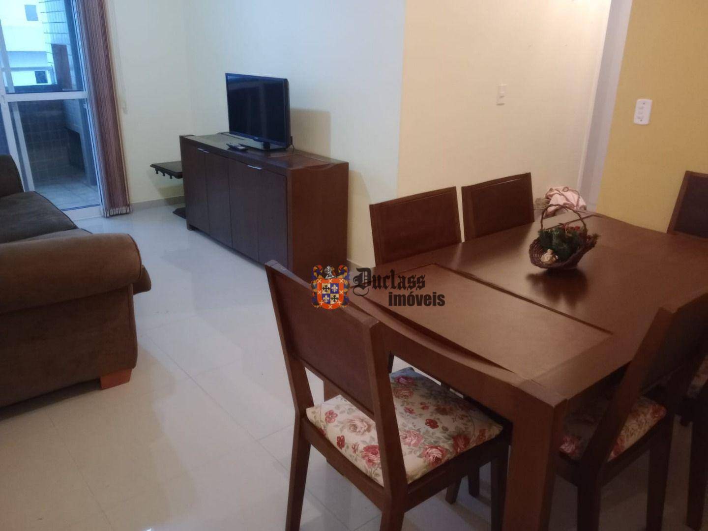 Apartamento à venda com 2 quartos, 75m² - Foto 23