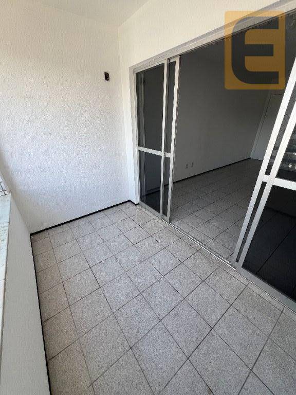 Apartamento à venda com 3 quartos, 126m² - Foto 10