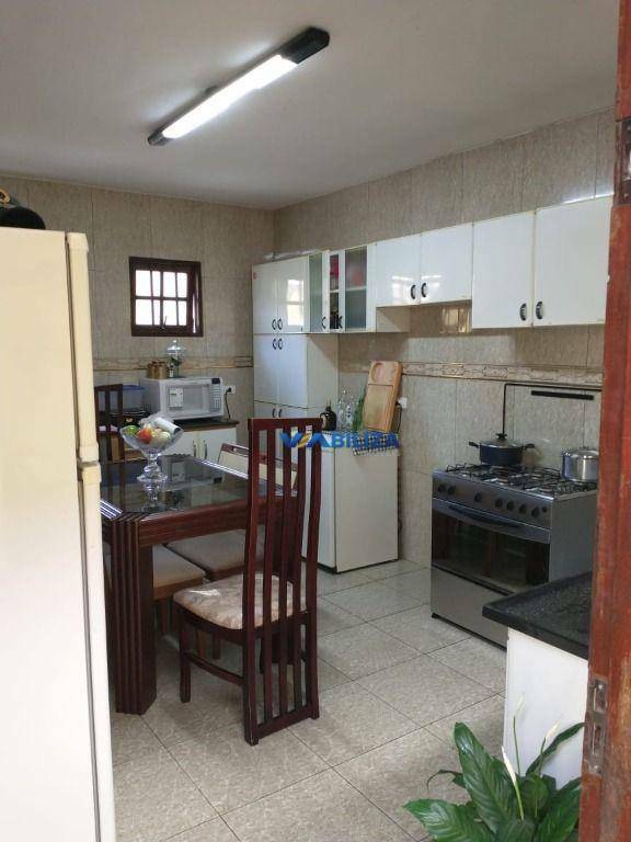 Sobrado à venda com 2 quartos, 81m² - Foto 2