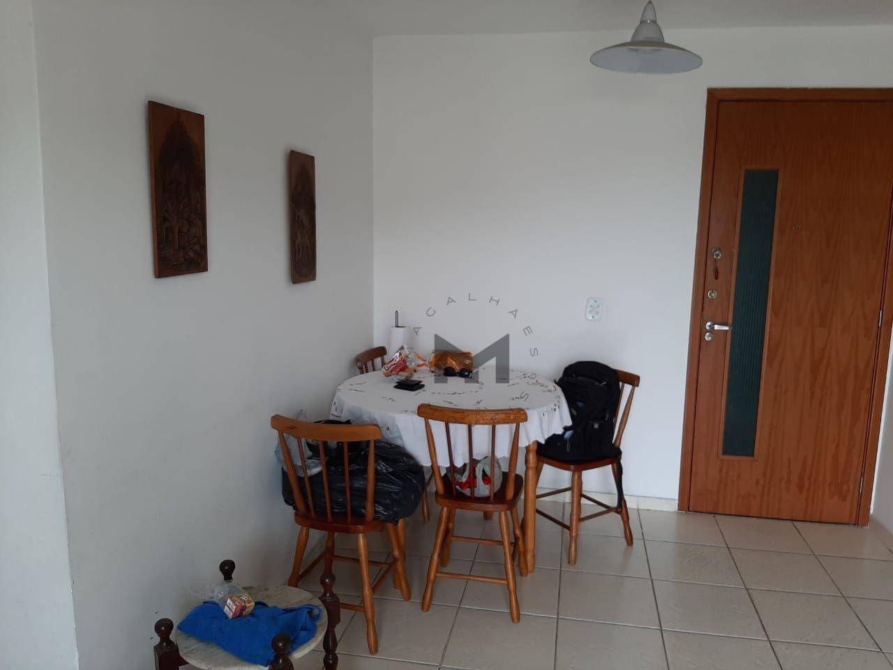 Apartamento à venda com 3 quartos, 75m² - Foto 6