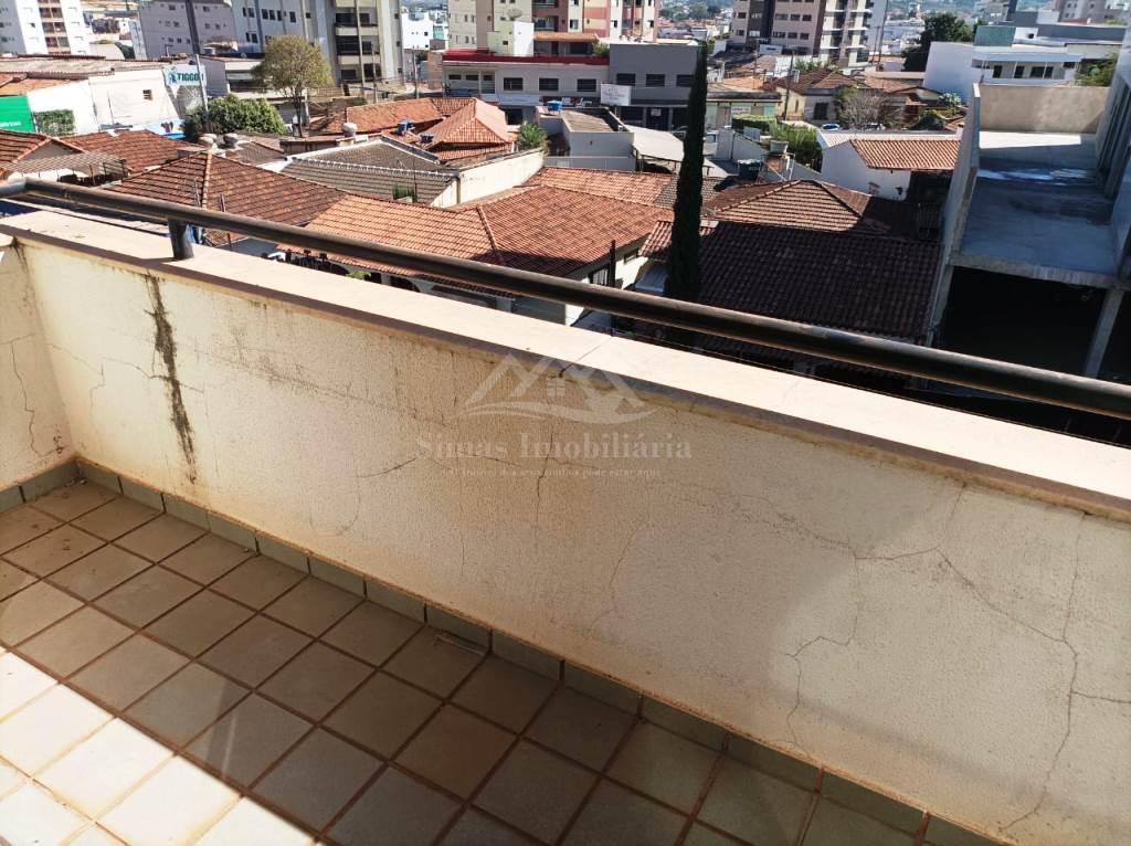 Apartamento à venda com 4 quartos, 204m² - Foto 24