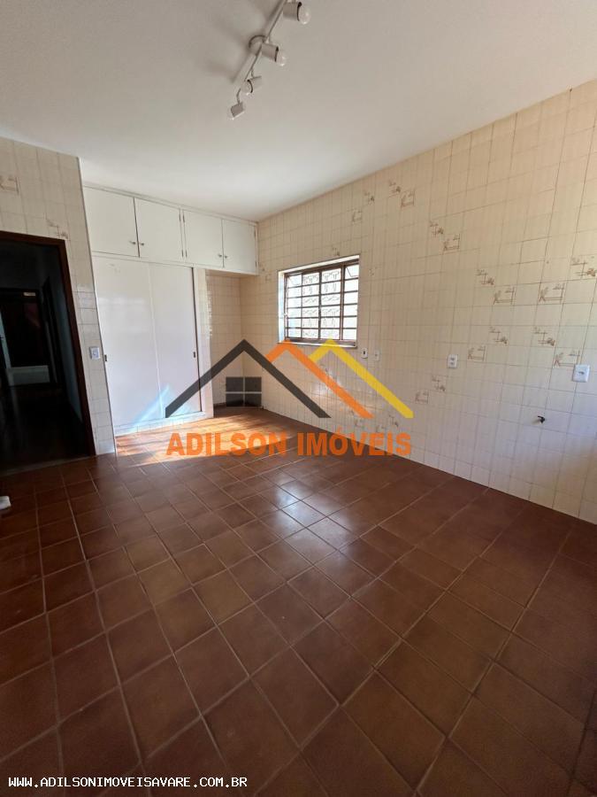 Casa à venda com 4 quartos - Foto 4