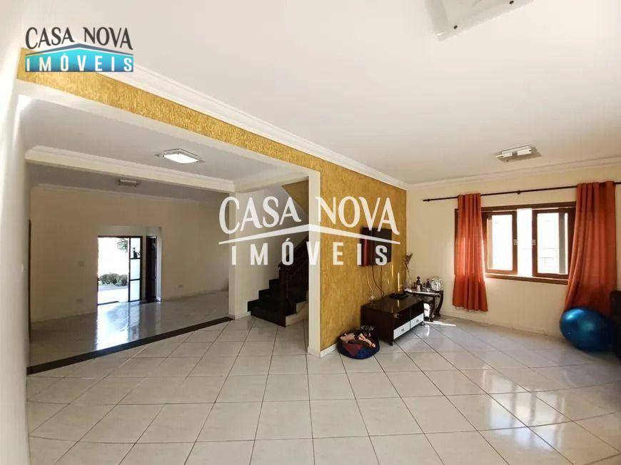 Casa de Condomínio à venda com 5 quartos, 336m² - Foto 4